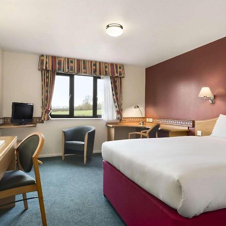 Days Inn Michaelwood M5 Falfield Eksteriør billede