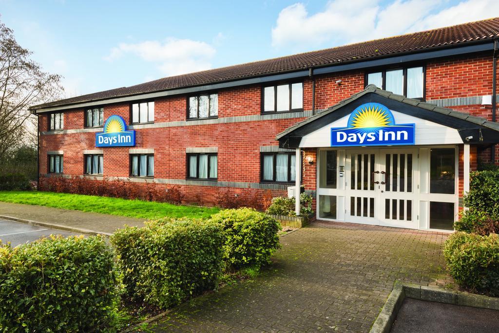 Days Inn Michaelwood M5 Falfield Eksteriør billede