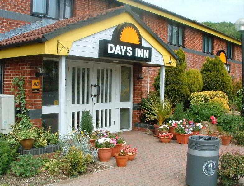 Days Inn Michaelwood M5 Falfield Eksteriør billede