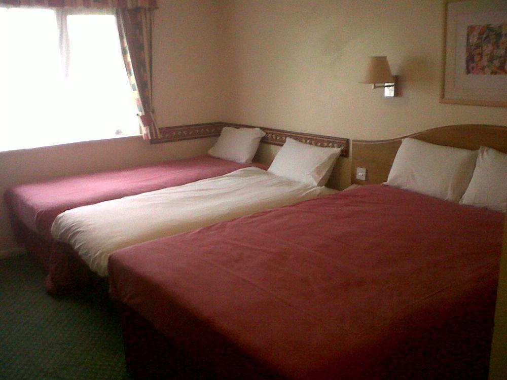 Days Inn Michaelwood M5 Falfield Eksteriør billede