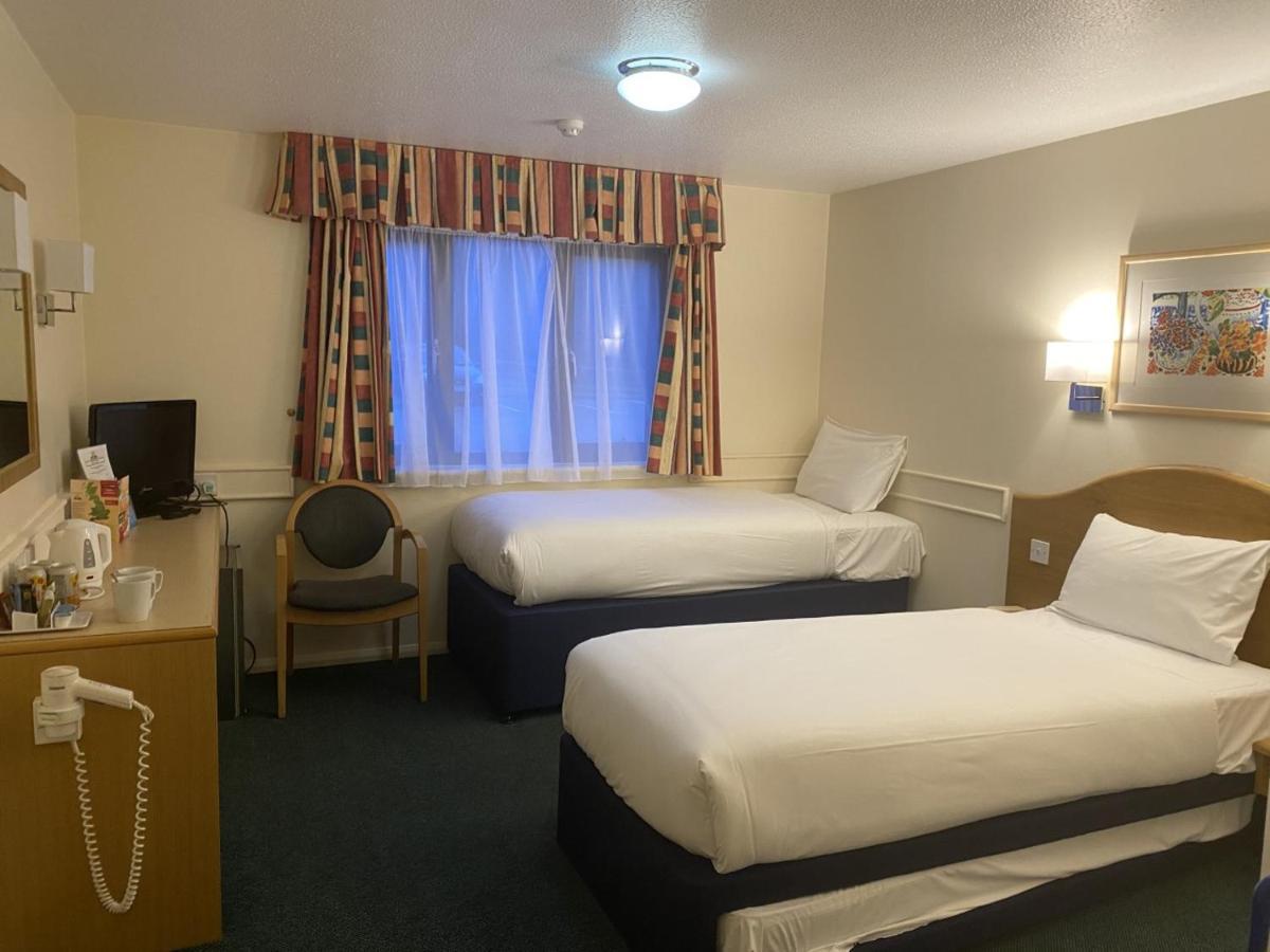 Days Inn Michaelwood M5 Falfield Eksteriør billede