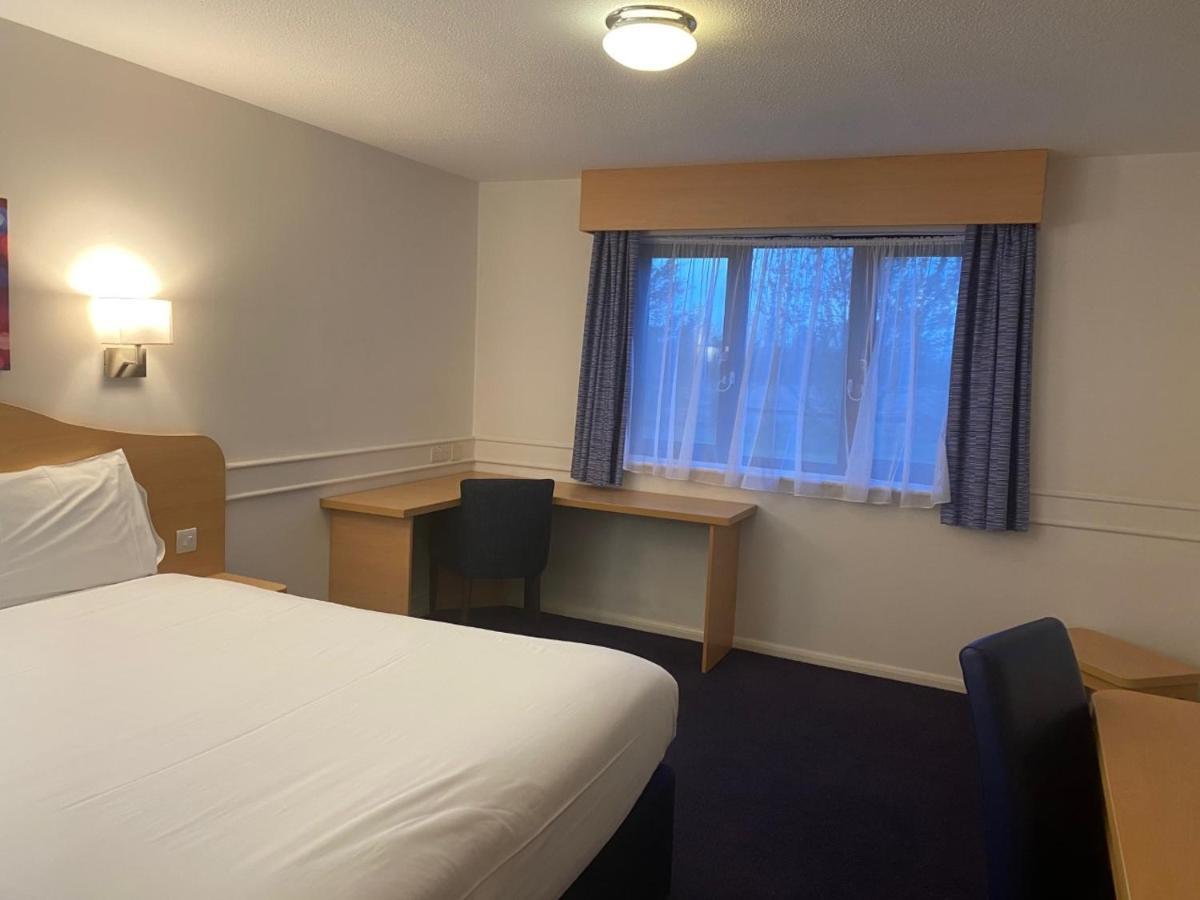 Days Inn Michaelwood M5 Falfield Eksteriør billede