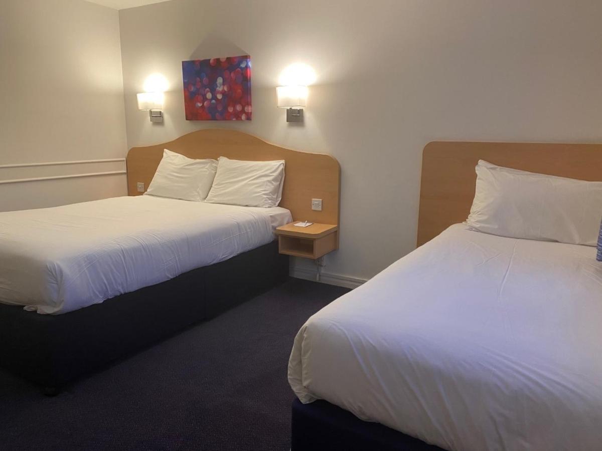 Days Inn Michaelwood M5 Falfield Eksteriør billede
