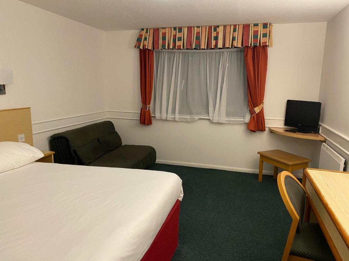 Days Inn Michaelwood M5 Falfield Eksteriør billede