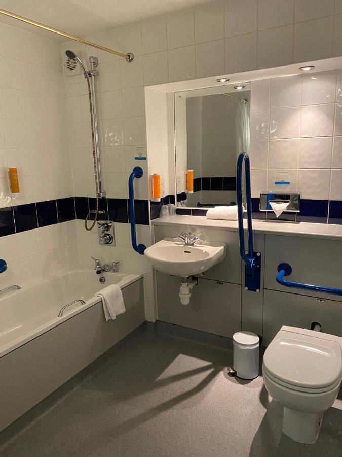 Days Inn Michaelwood M5 Falfield Eksteriør billede